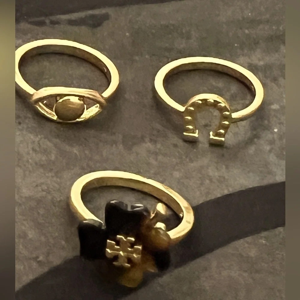 Designers Brands For Customers That Love To Wear Casual and Elegant Accessories